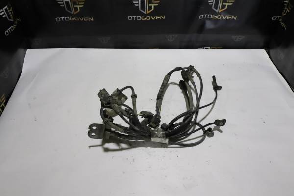 FORD TRANSİT 120 - 120 V ÇIKMA PARÇA TRANSİT V363 EGZOZ MÜŞÜR TAKIMI